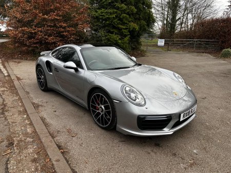 PORSCHE