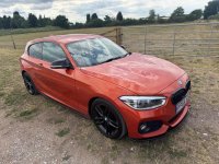 BMW 1 SERIES